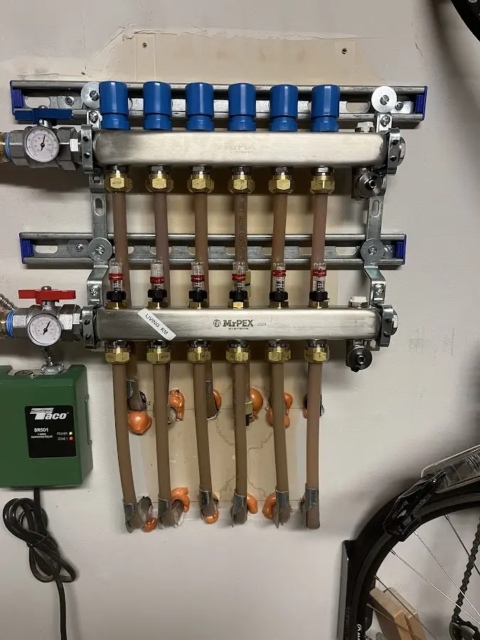 Plumber performing Gas Leak Detection at a residential property in League City